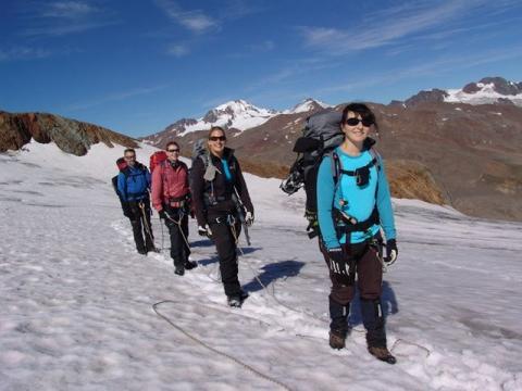 Ötztaler Gipfeltouren mit der Bergschule Oberallgäu:  Abstieg von der Weißkugel