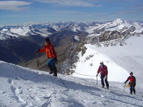 Ötztaler Gipfeltouren mit der Bergschule Oberallgäu: Aufstieg zum Similaun
