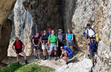 Dolomiten Durchquerung Wanderwoche: Wandern in der Felsenkullisse