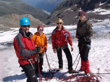 Eiskurs und Felsausbildung Kaunertal Ötztaler Alpen: Spaltenrettung Besprechung