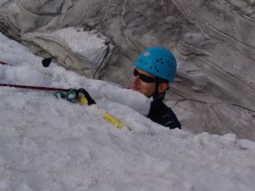 Eiskurs und Felsausbildung Kaunertal Ötztaler Alpen: Spaltenrettung - fast oben