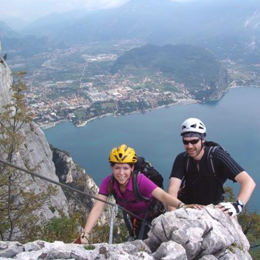 Klettersteig gehen - auf dem Weg zum Cima Capi in Riva