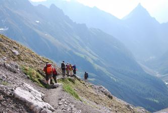 E5 Alpenüberquerung Bergschule Oberallgäu: Abstieg Seescharte