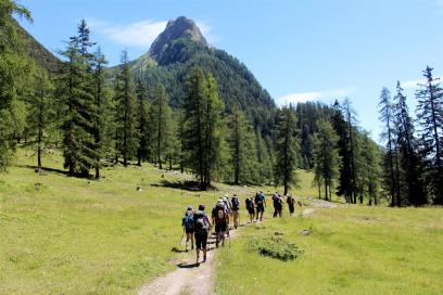 E5 Alpenüberquerung Bergschule Oberallgäu: Abstieg in das Zammer Loch